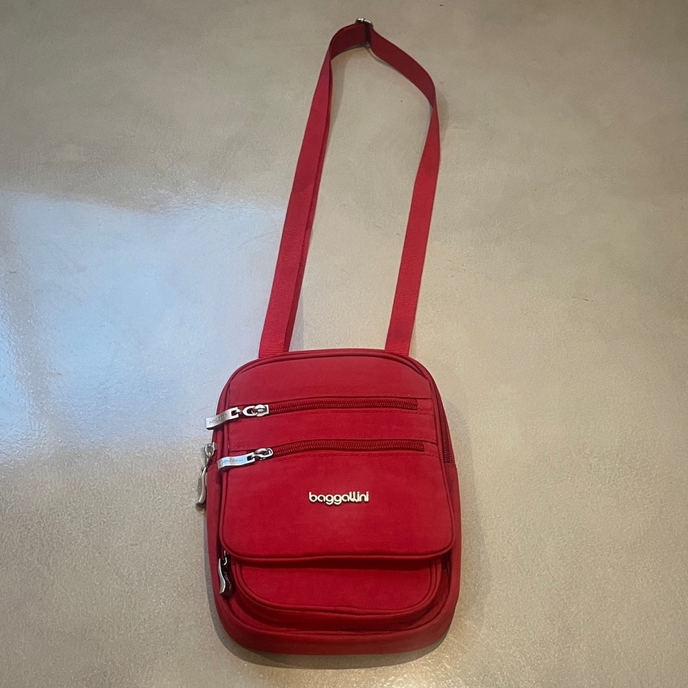 Baggallini Bold Red Messenger Bag
